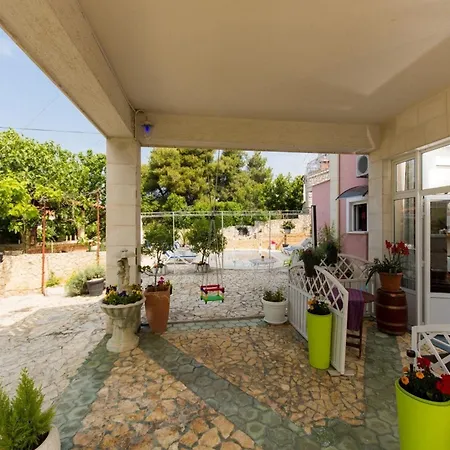 Apartamento Stil - With Balcony And Sea View 201 Trogir