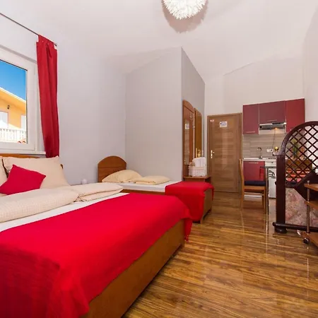 Apartment Stil - With Balcony And Sea View 201
